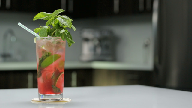 04 - STRAWBERRY MOJITO