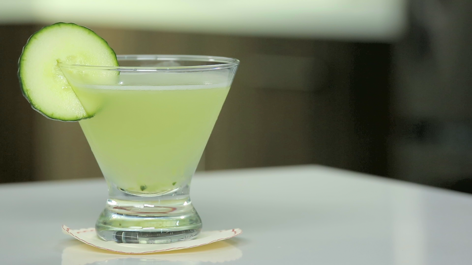 02 - CUCUMBER MARTINI