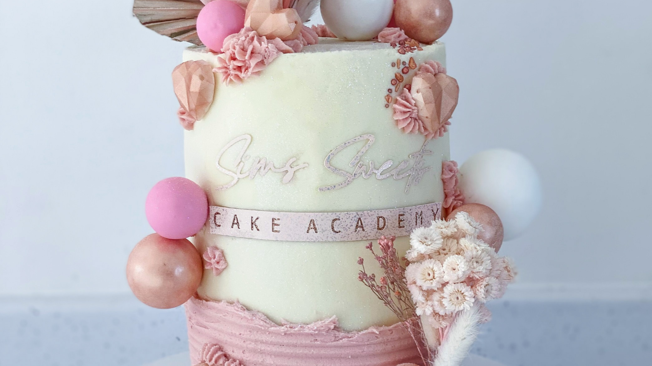 The Creative Cake Academy - Cake Decorating Courses and Design - Home