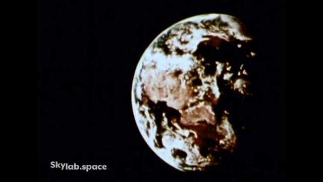 01-Skylab A 1972 Explanation of the Skylab program.