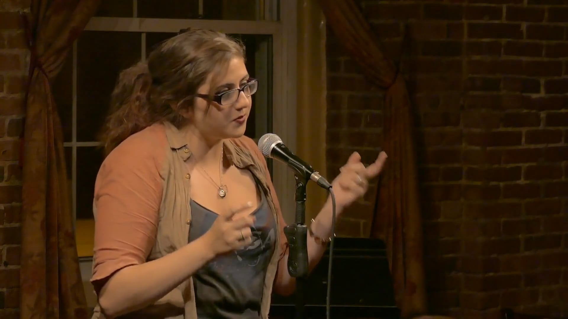 Jess Riz - "I Am But I'm Not"