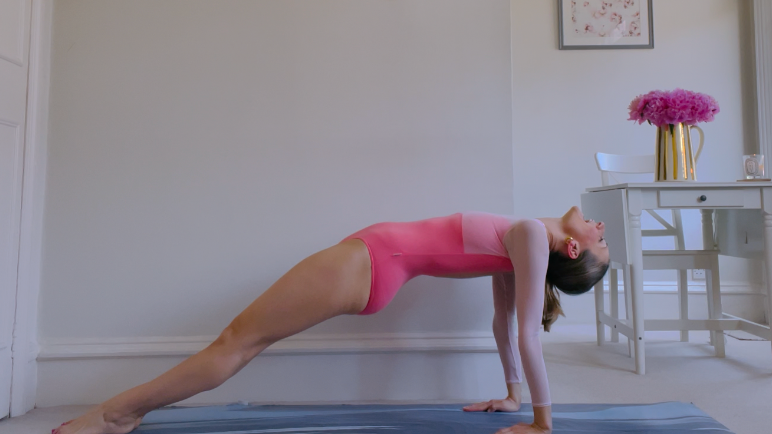 Core Complete - Catch Up with Sophie