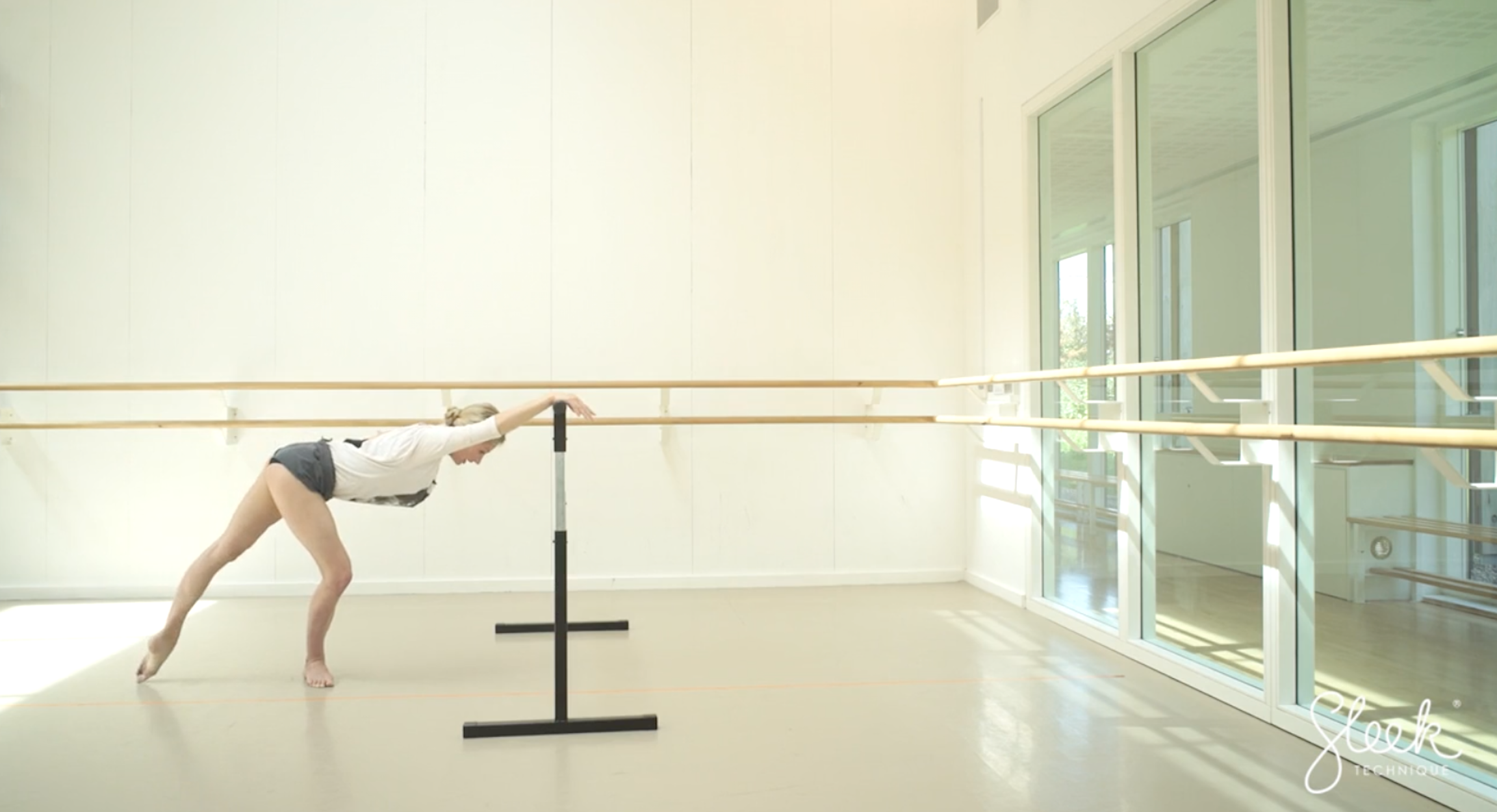 Core Adage Barre - Extend