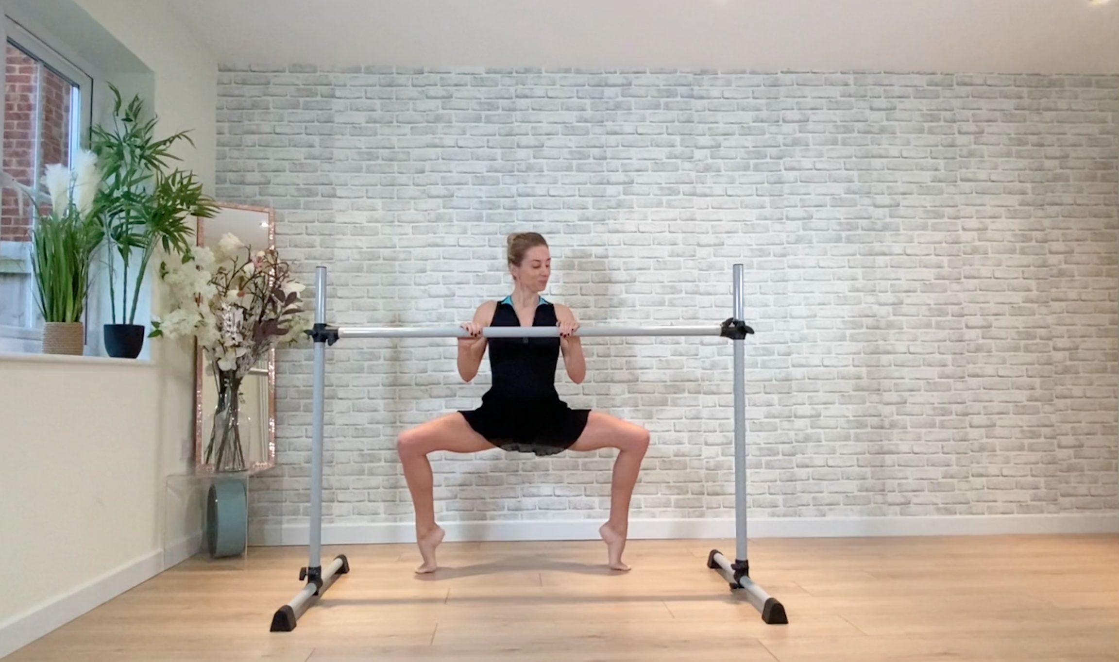 Classical Cardio Barre - Sleek Ballet Fitness | Ballet And Barre Workouts