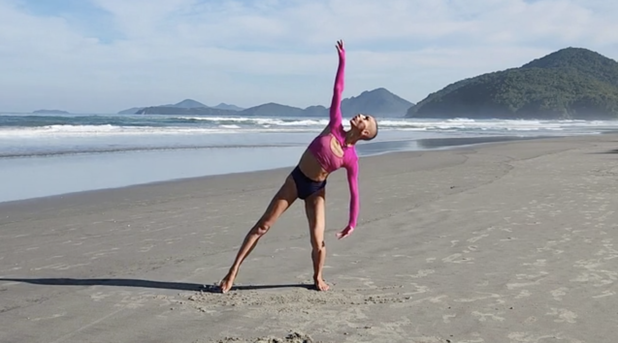 Sleek in the Tropics - Core with Lizzie