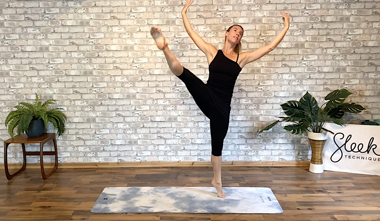 Epaulement dance bite