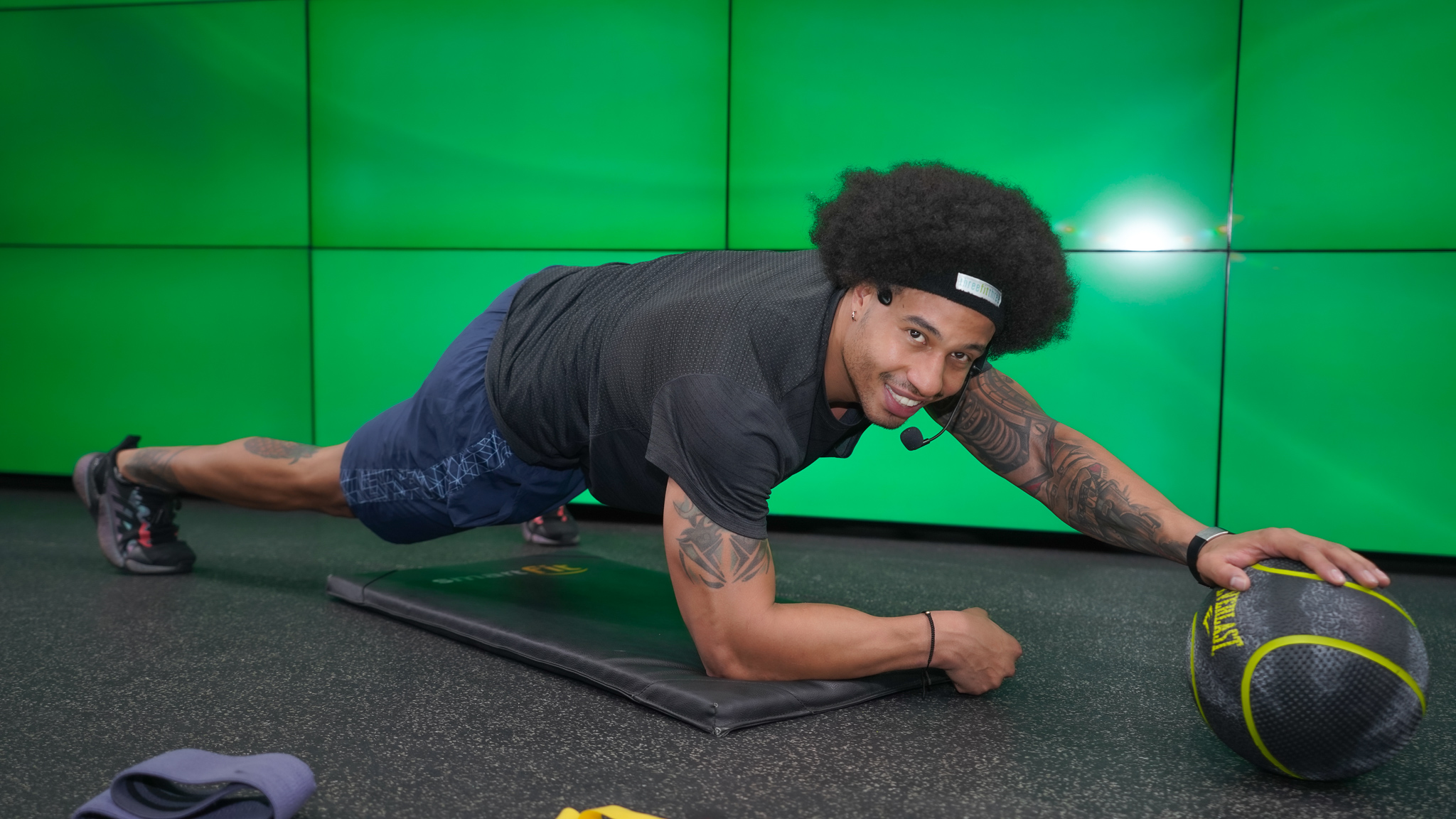 Abdomen definido - COL - Smart Fit GO