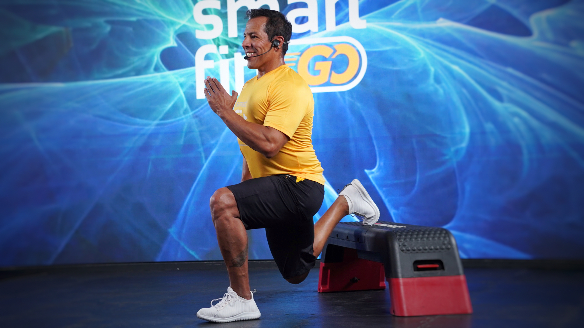 25 min | Glúteos y piernas de acero | Ricardo Mendoza | 10/01/22