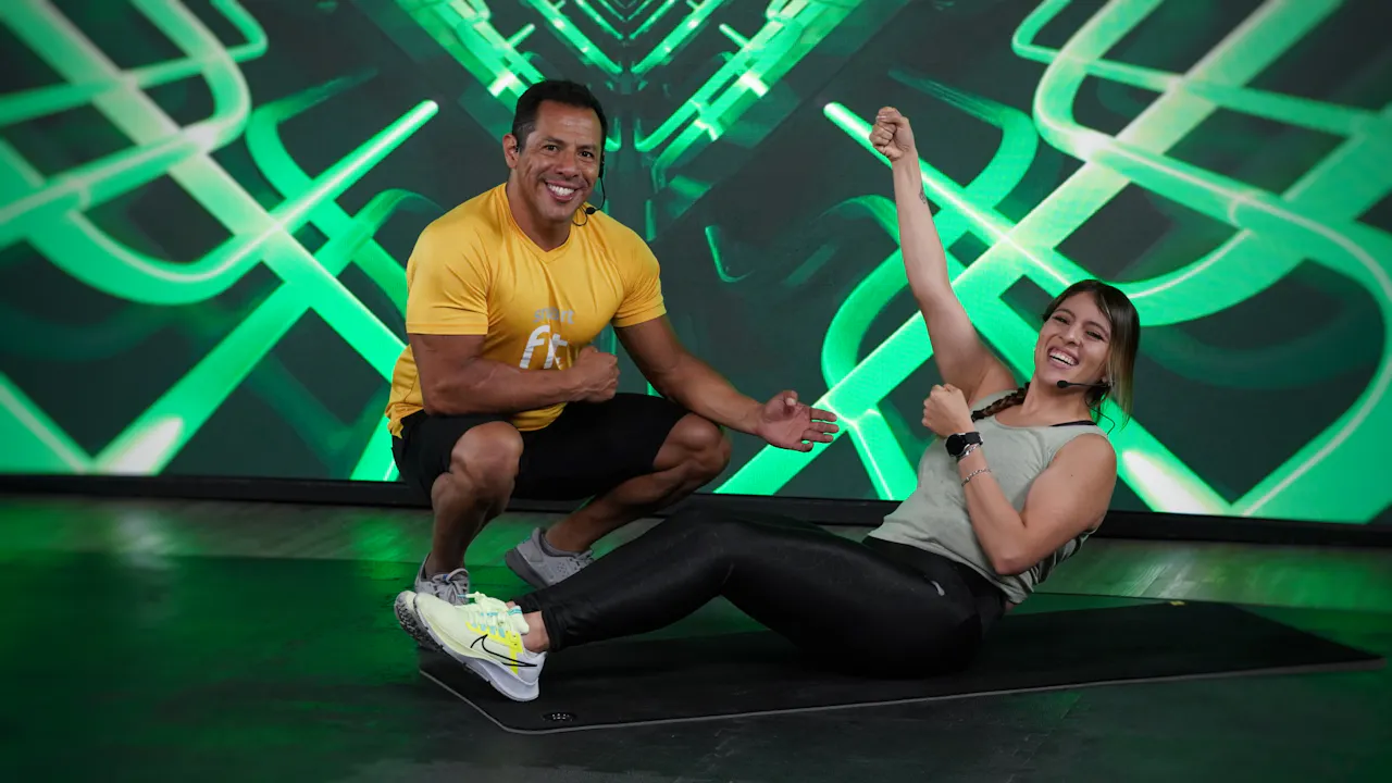 25 min | Abdomen definido | Ricardo Mendoza y Karla García | 24/08/22 ...