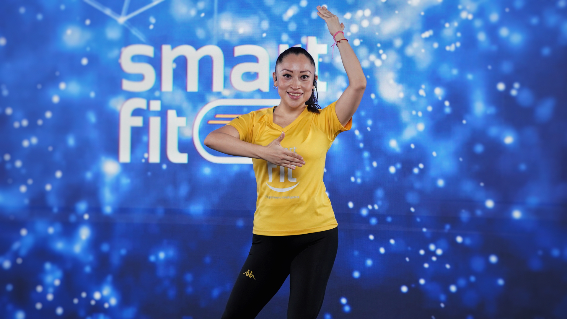 45 min I Quema calorías bailando I Mónica Cortés I 04/01/21