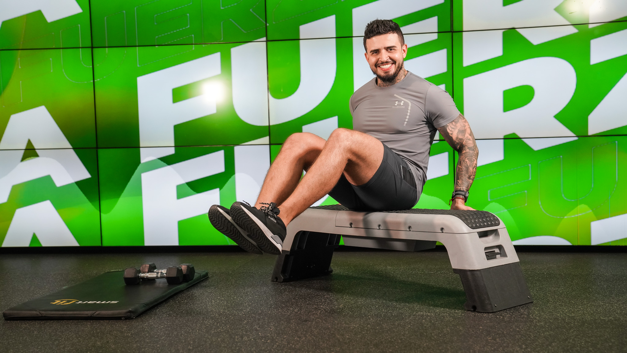 Abdomen definido - COL - Smart Fit GO