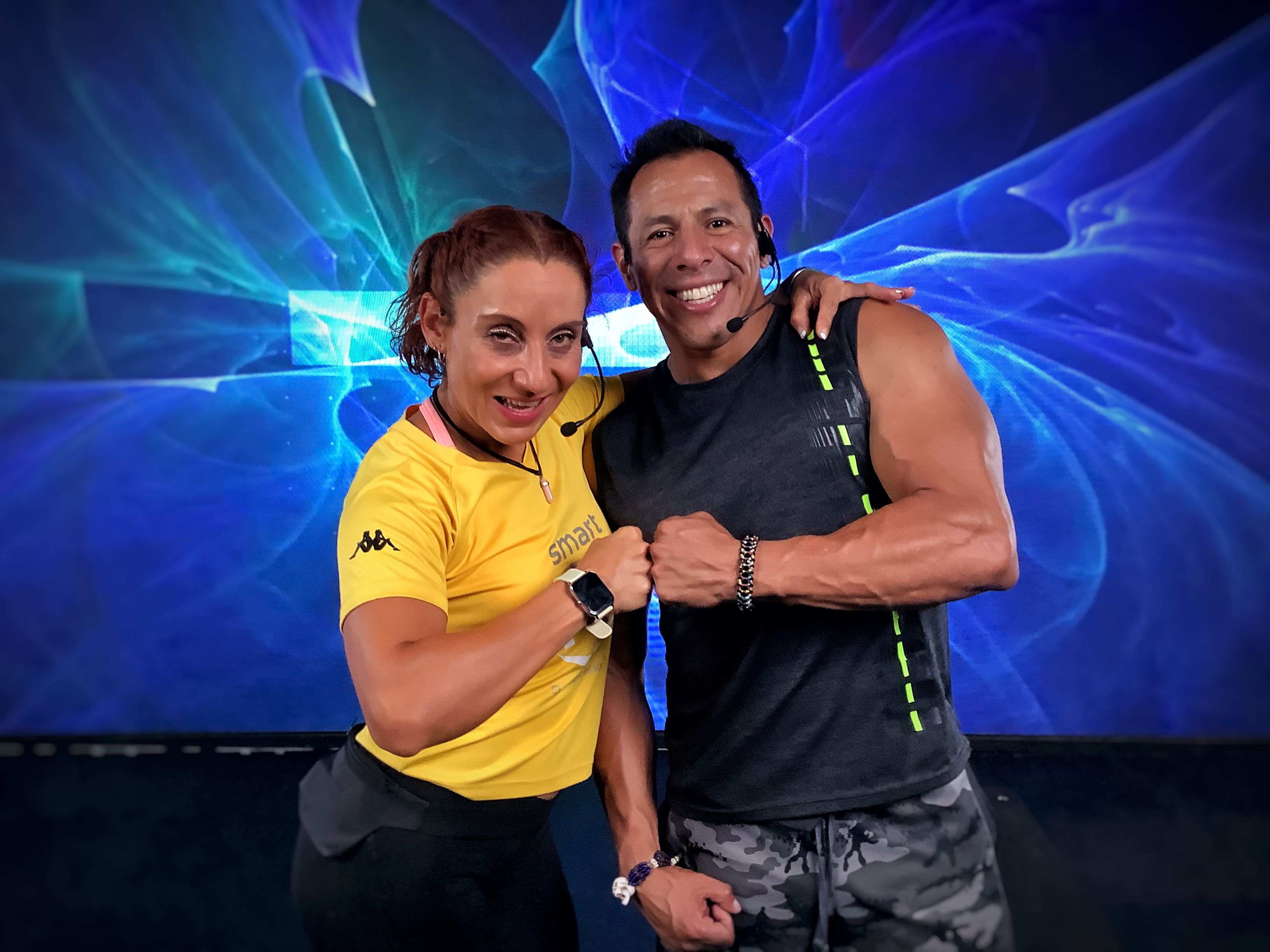 35 min I Glúteos y piernas de acero I Melissa Reyes y Ricardo Mendoza I 08/11/21