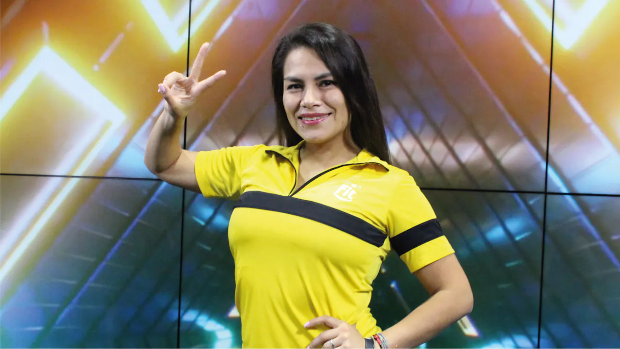 30 min | Glúteos y piernas de acero | Joa Mirang | 11/10/21 - Smart Fit GO