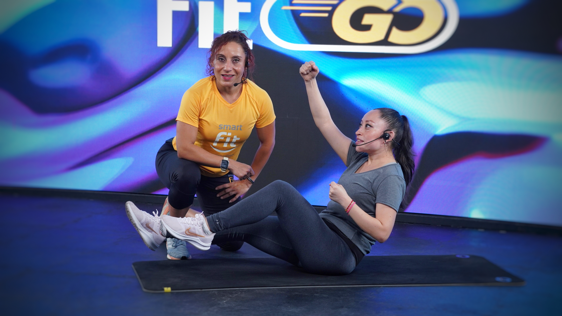 25 min | Glúteos y piernas de acero | Mónica Cortés | 22/03/22