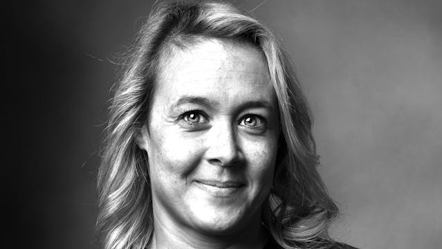 World Record Rope Climber-Anouk Garnier