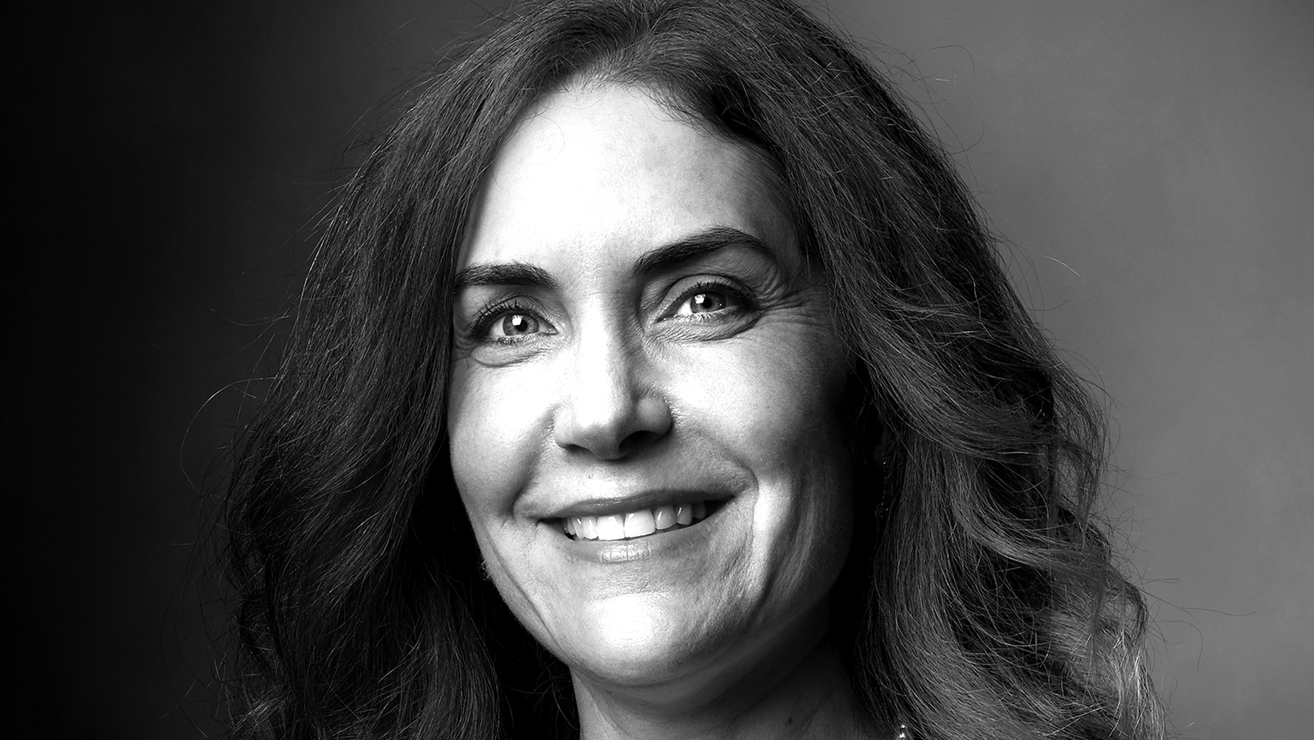 Comedian -  Lahna Turner