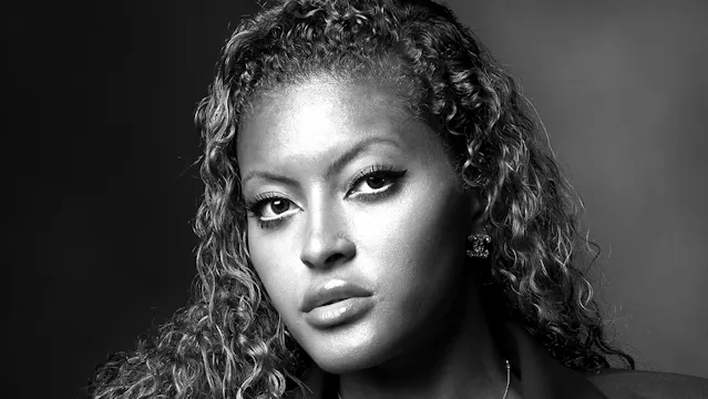 Welcome To Hollywood - Tiffany Walker
