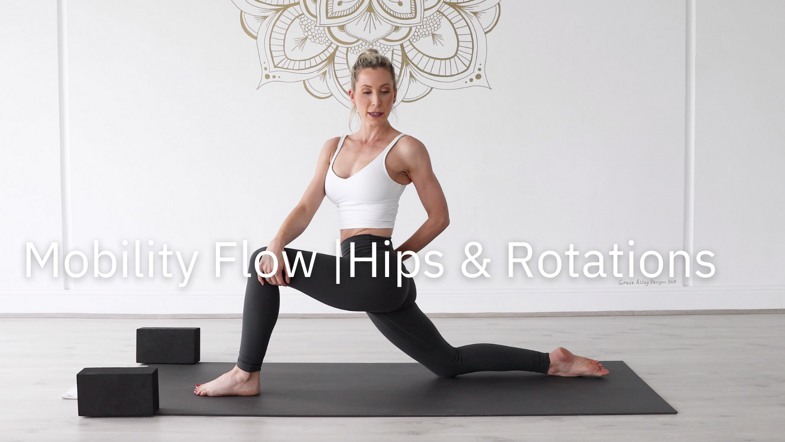 30 Minute Mobility Flow | Hips and Rotations