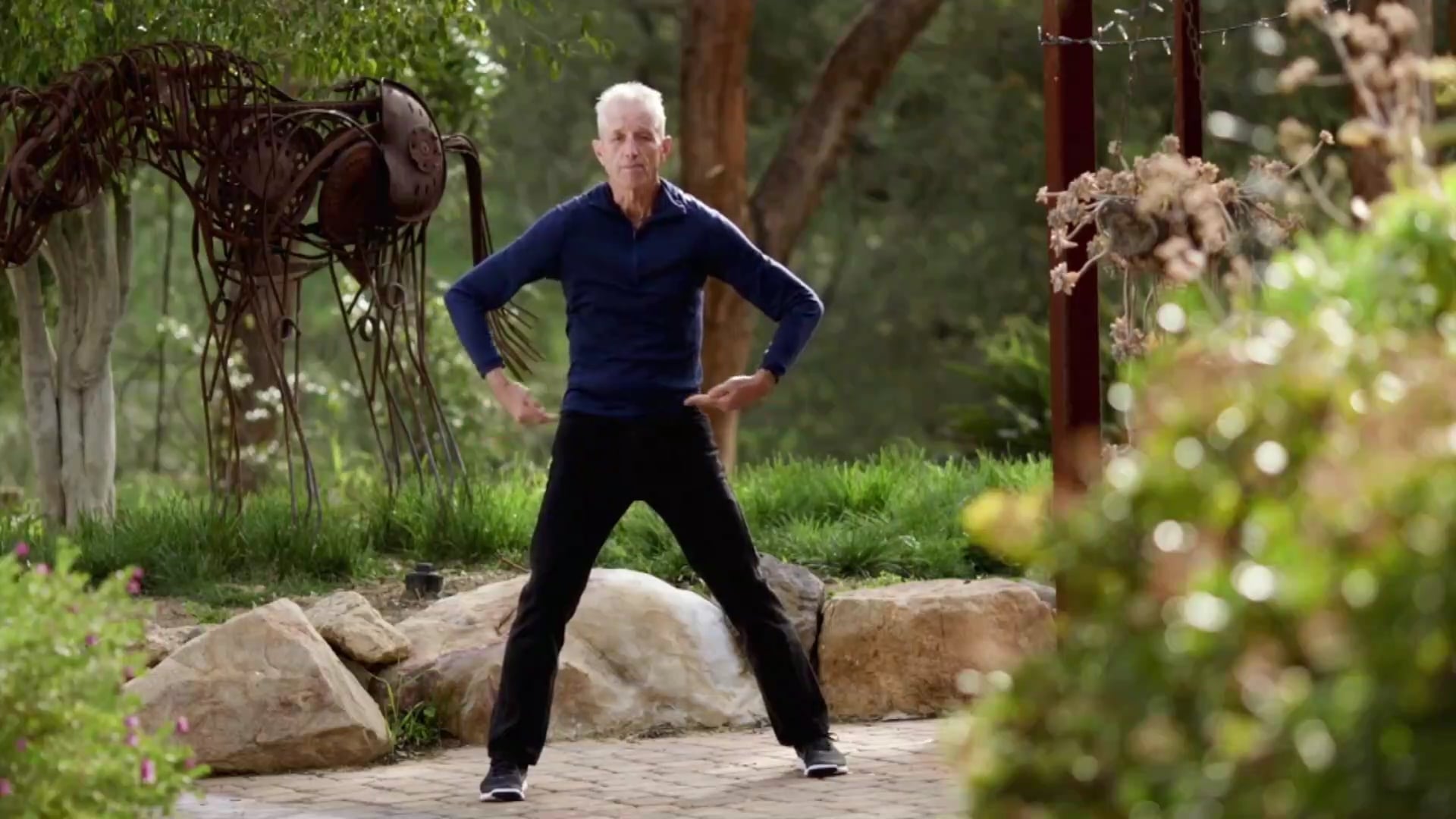 FORWARD FAN THRU BACK OF INSIDE FORM