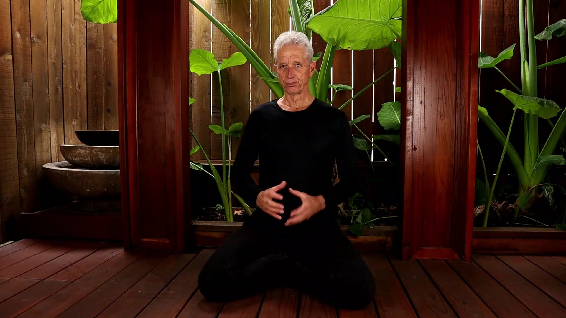 LAYERED CONDENSING BREATHING OF THE  SUNRISE SET