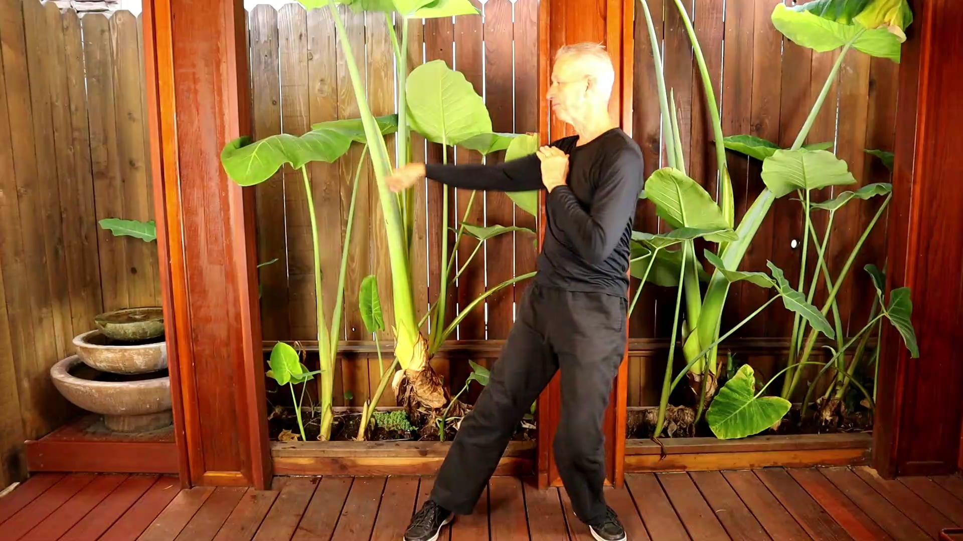 INSIDE FORM  SIDEWAYS FAN THRU BACK