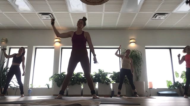 Live Essentials Sol with Andrea, 4.5.23