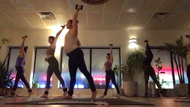 Live Essentials Sol with Laura, 11.3.23