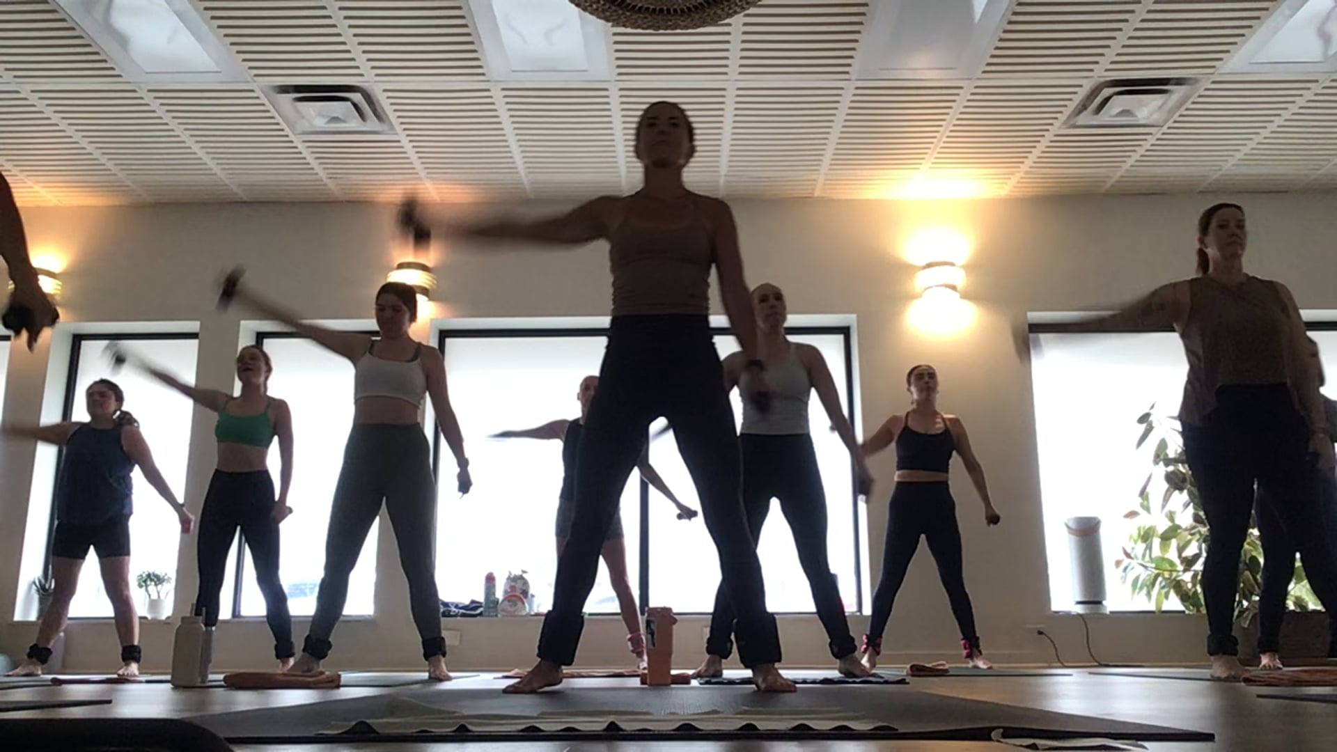 Live 75 min Essentials Sol with Amanda, 5.30.25