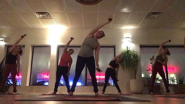 Live Essentials Sol with Laura, 9.22.23