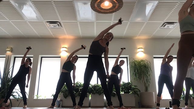 Live Essentials Sol with Amanda, 4.4.23
