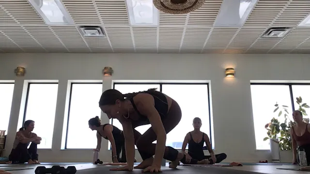 Live Signature Sol with Regan, 12.4.25