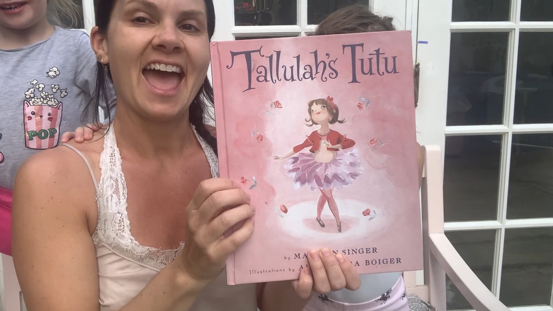 Miss Sophie reads Tallulah’s Tutu !