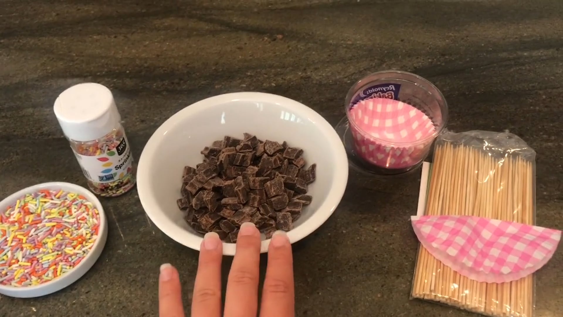 Make Ballerina Bananas with Miss Kat