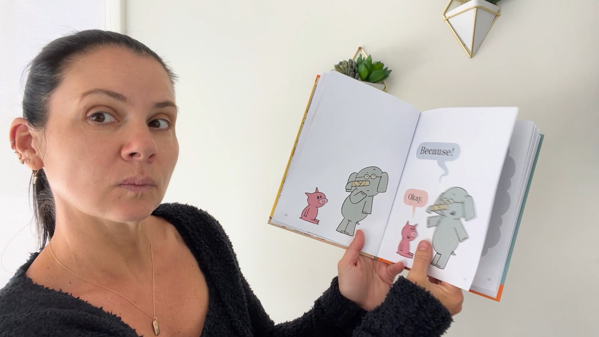 Miss Sophie reads I Broke My Trunk