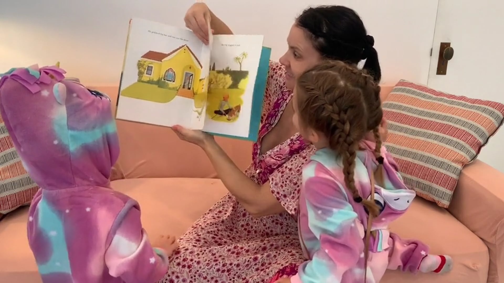 Miss Sophie reads “The Best Pet of All”