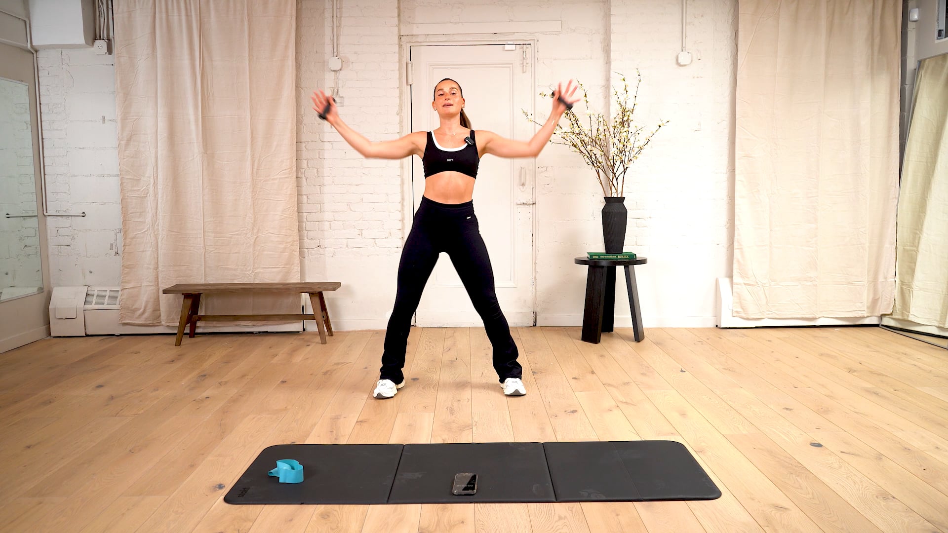 35 Min No Cardio Sculpt