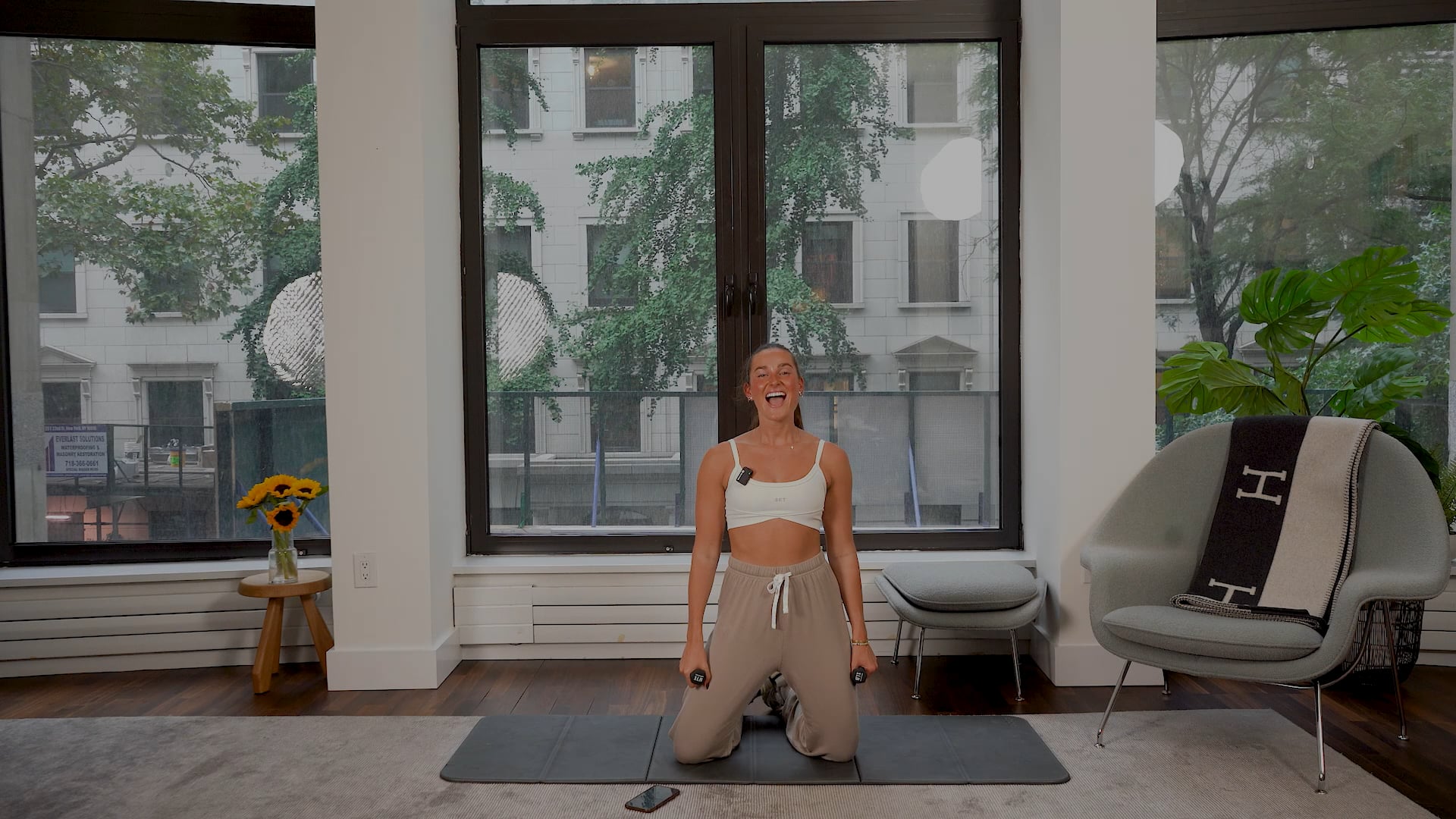 15 Min No Cardio Sculpt