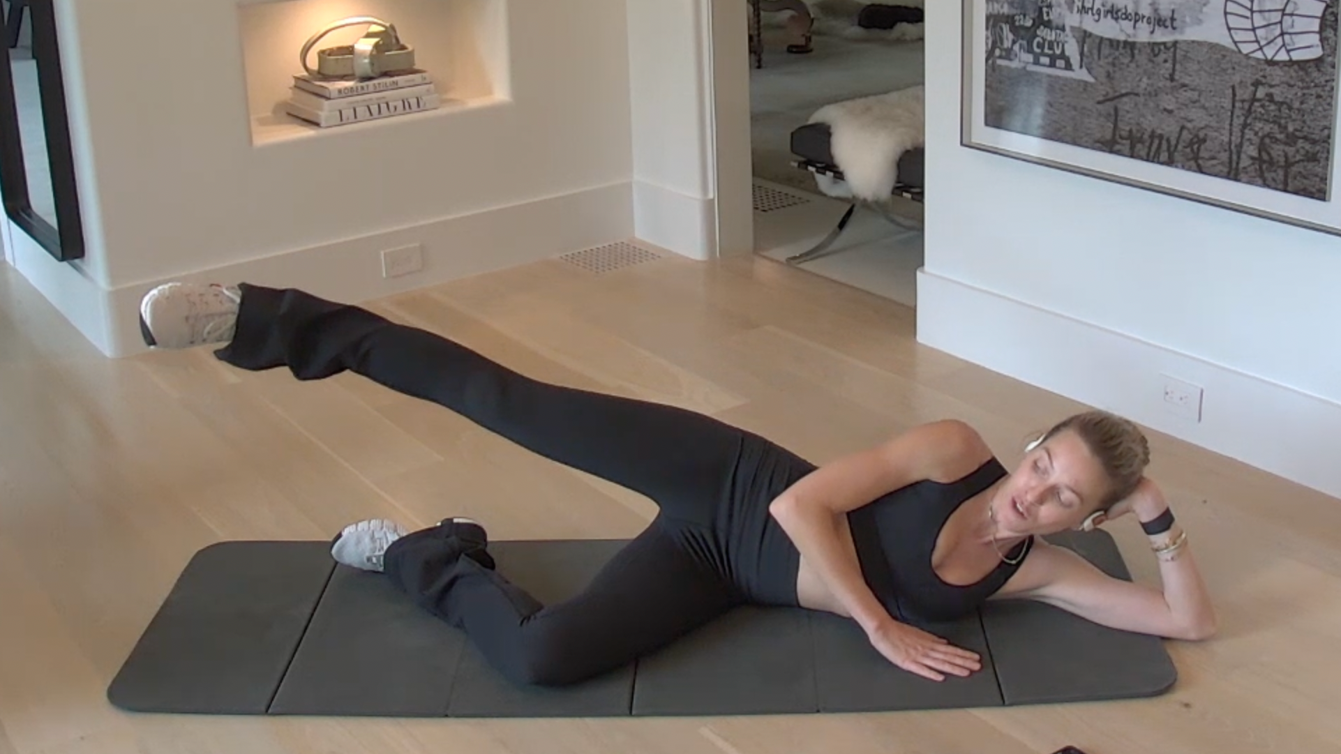 15 Min No Cardio Sculpt