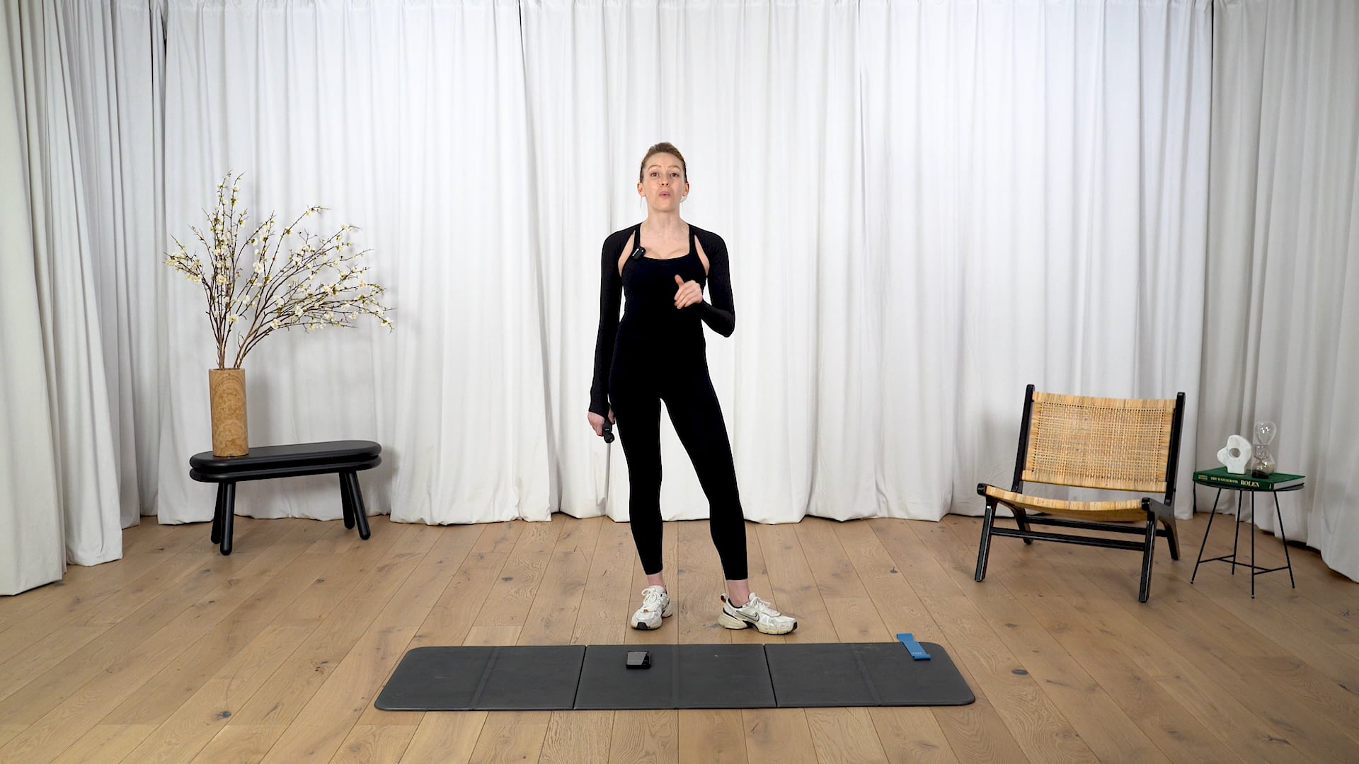 DAY 3 | WEEK 4:  30 Min No Cardio Sculpt