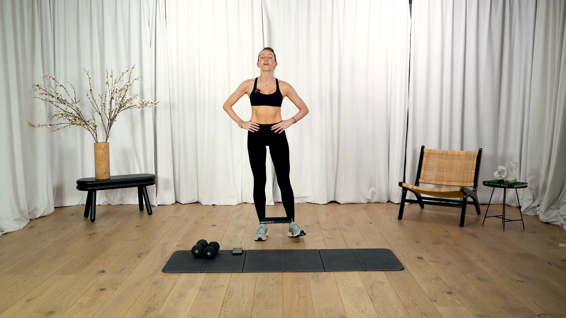 15 Min Express Glutes Strength