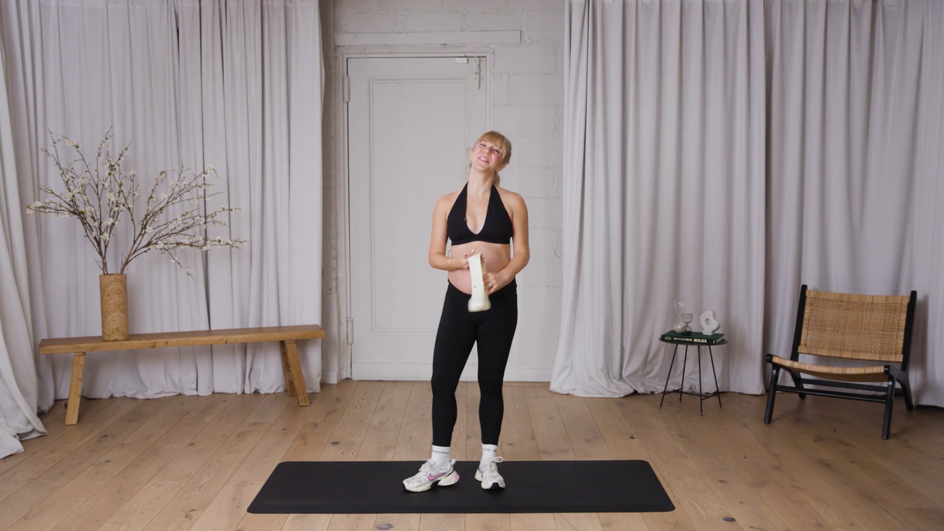 New! 10 Min No-Cardio Sculpt (22 Weeks Pregnant)