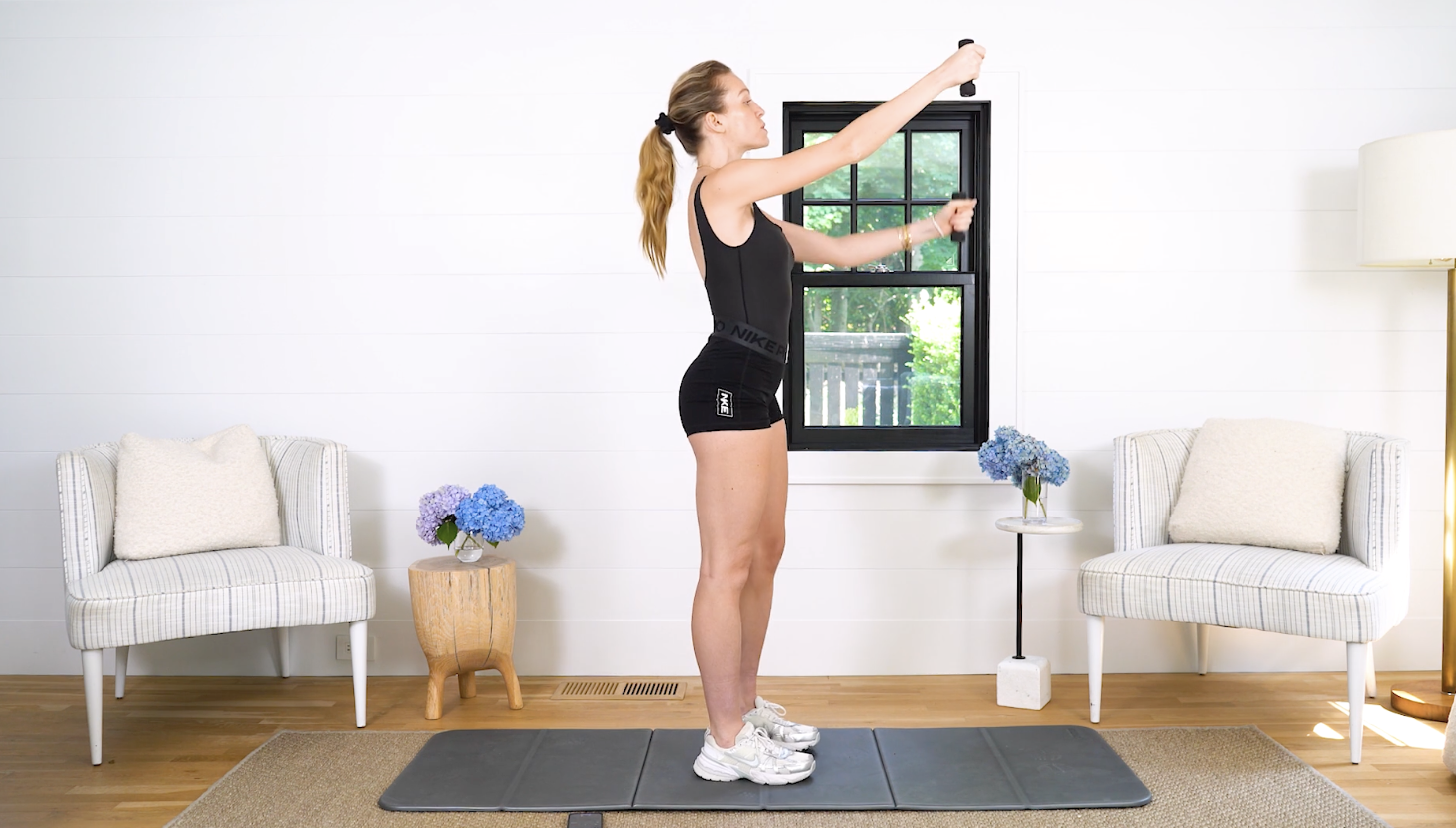 Day 5 | S.W.A.T 5 Min Arms