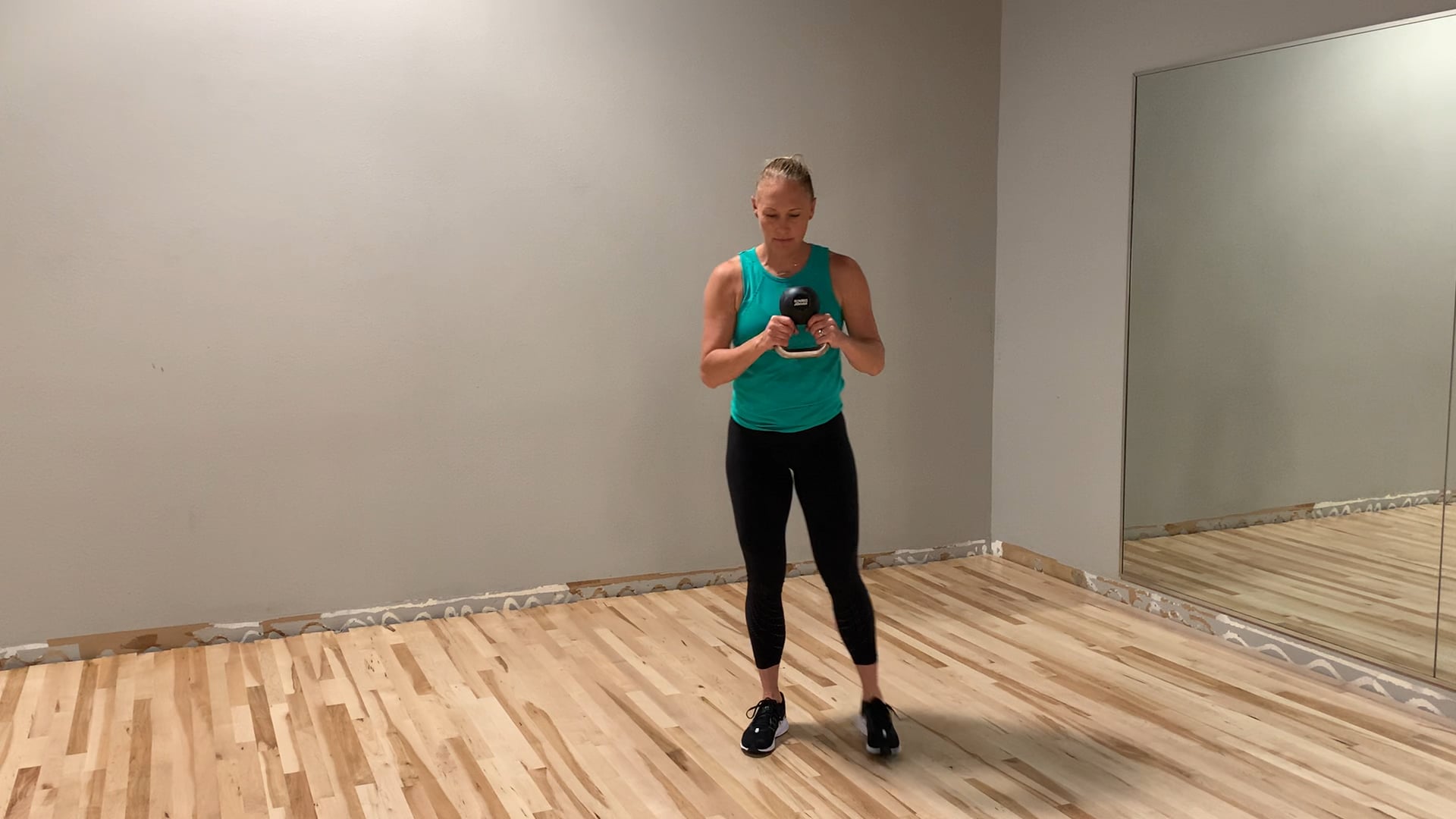 Curtsey to Lateral Lunge