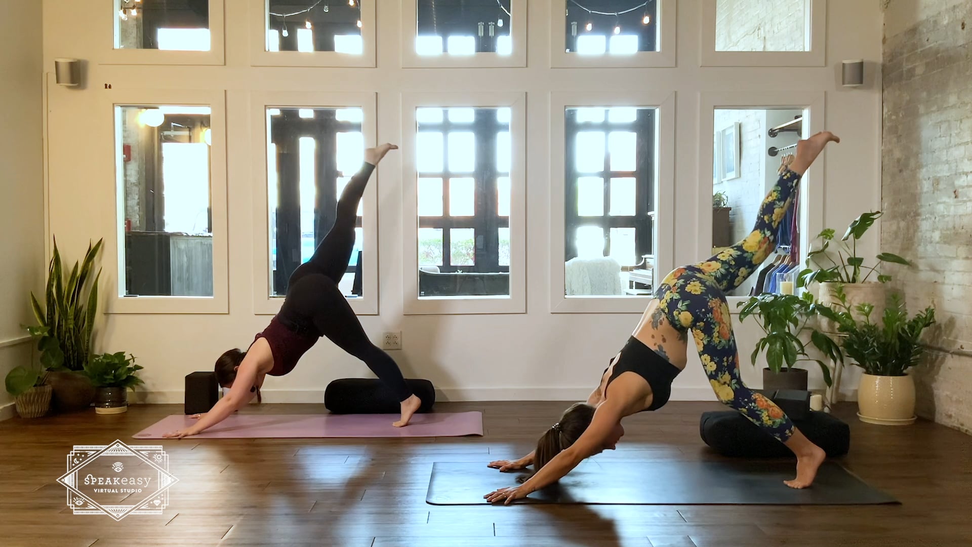 Strong + Stretch | M'Le Leach | 30 minutes