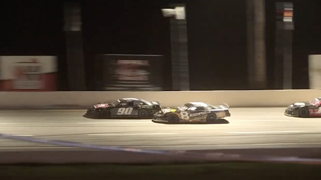 Tyler Reddick & Casey Call Battle For A Win At Lee USA Speedway - 7.15.22
