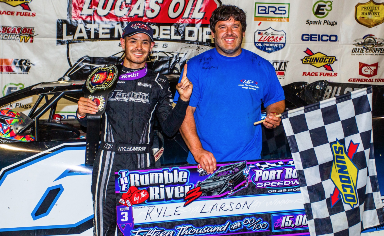 Larson Discusses First Dirt Late Model Win - #TheBullring Ep. 65