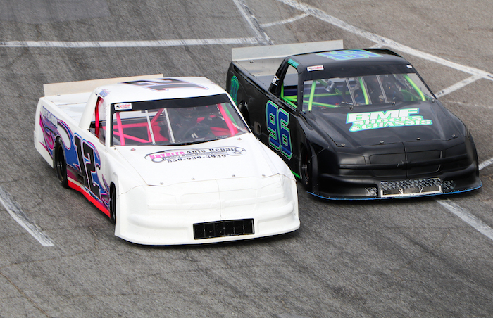 The Last Three: Snowball Derby Pro Truck Features - Race Replay - 2019