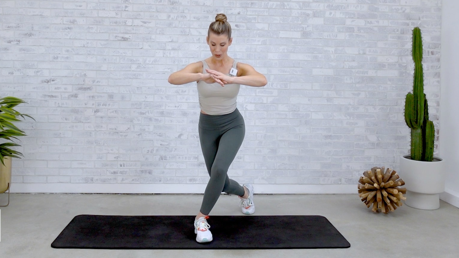 45 Minute Bodyweight Legs + Glutes