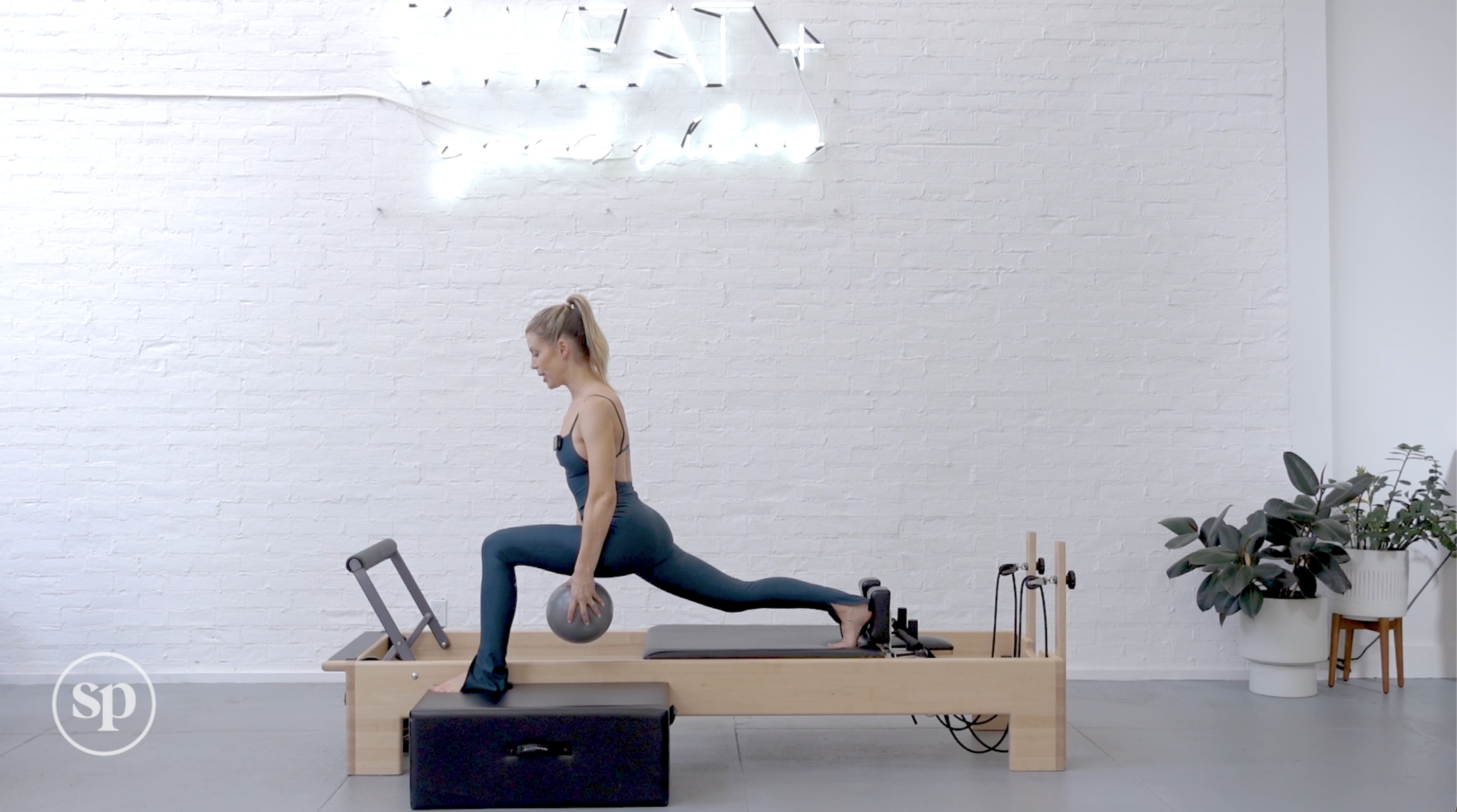 30 Minute Beginner / Intermediate Full body