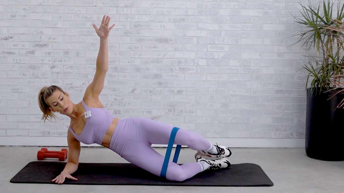 20 Minute Glute Burn with Props